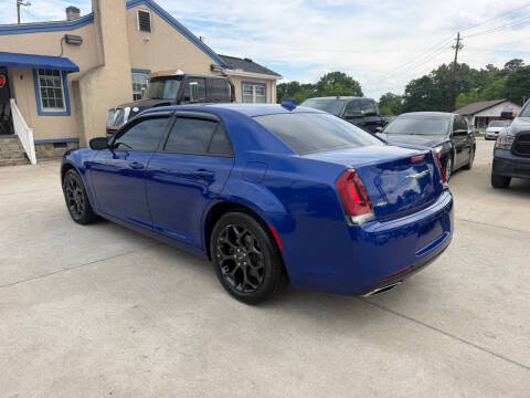 2019 Chrysler 300 S