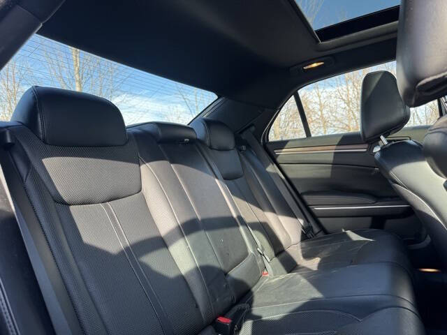 2012 Chrysler 300 C Luxury Series