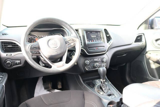 2020 Jeep Cherokee Latitude