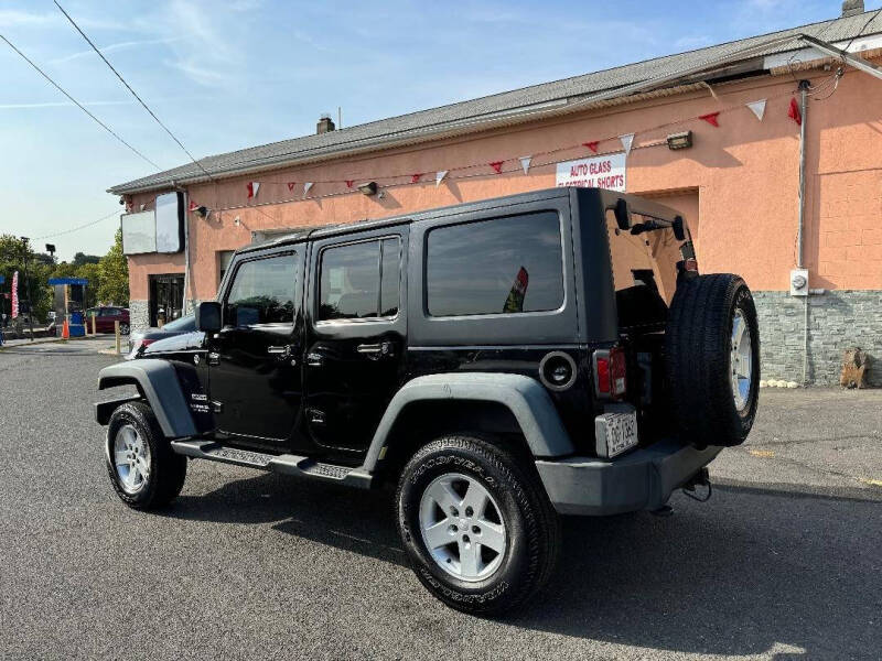 2011 Jeep Wrangler Unlimited Sport