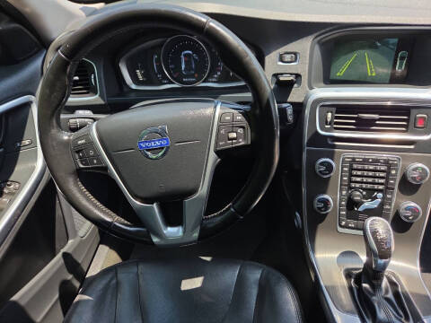 2016 Volvo V60 T5 Premier
