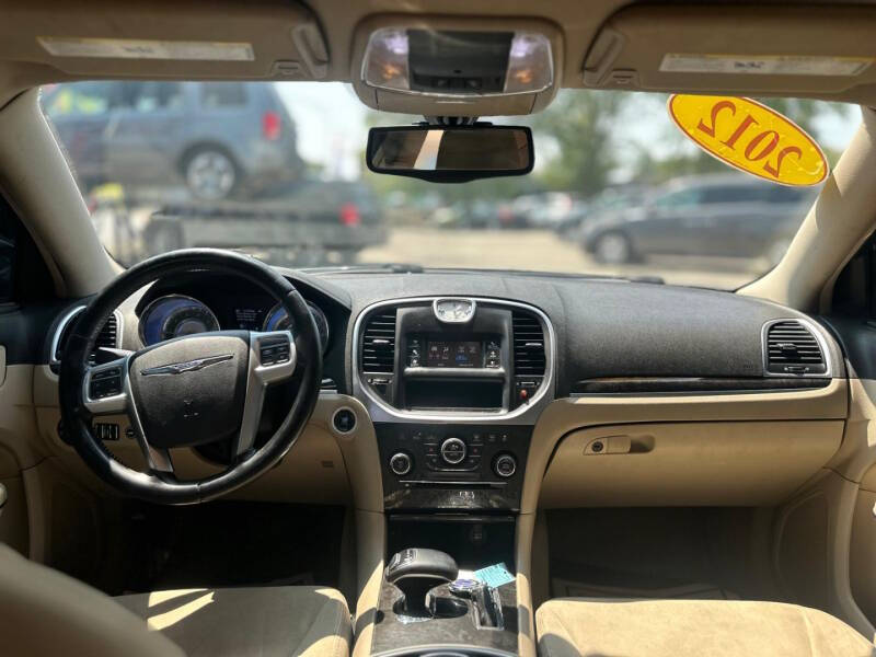 2012 Chrysler 300