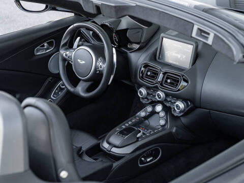 2021 Aston Martin Vantage