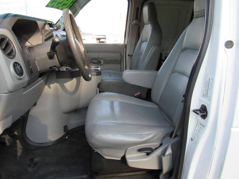 2012 Ford E-Series E-150