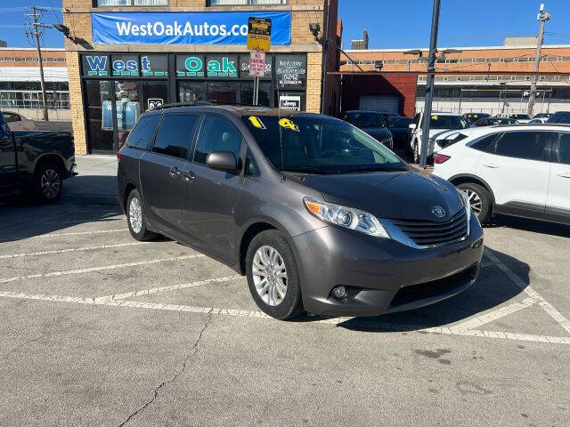2014 Toyota Sienna for sale at West Oak in Chicago IL