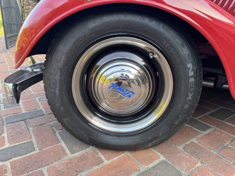 1934 Ford 5 Window Coupe