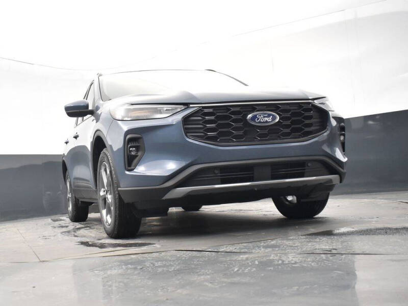 2026 Ford Escape Hybrid ST-Line Select