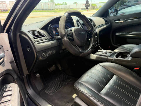 2018 Chrysler 300 S
