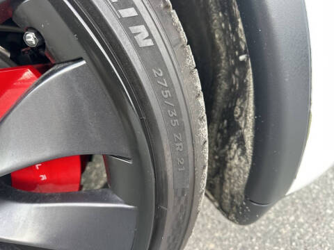 2024 Tesla Model Y Performance