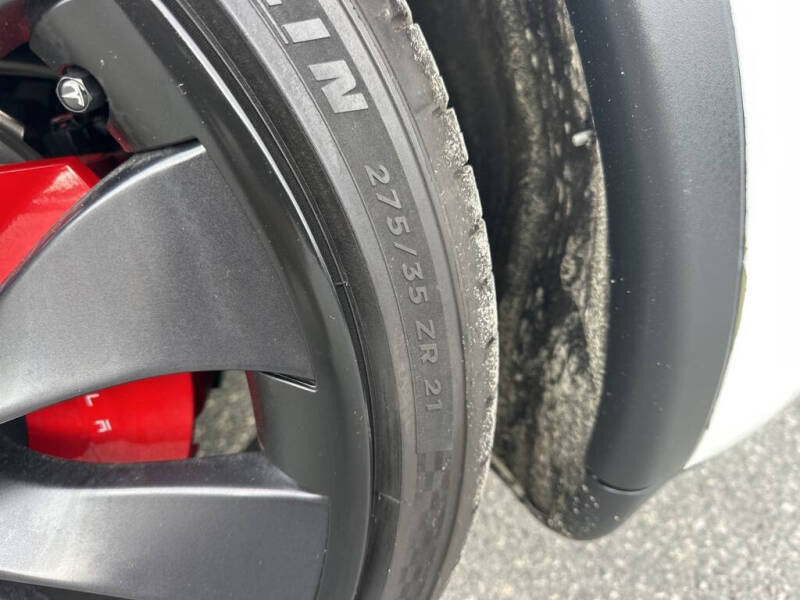 2024 Tesla Model Y Performance