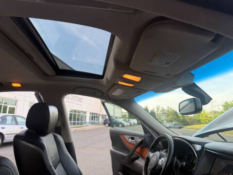 2013 Infiniti FX50