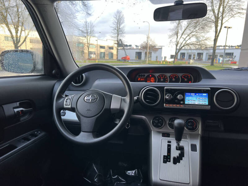 2010 Scion xB
