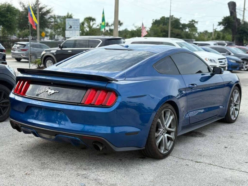 2017 Ford Mustang EcoBoost