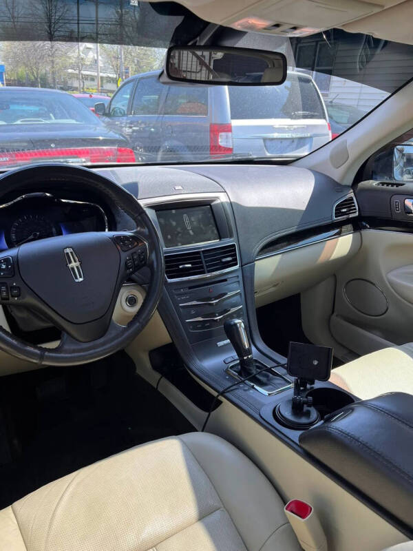2014 Lincoln MKT Ecoboost