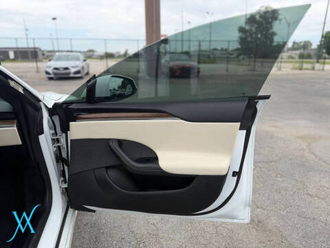 2022 Tesla Model S