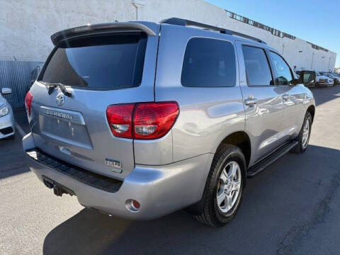 2012 Toyota Sequoia SR5
