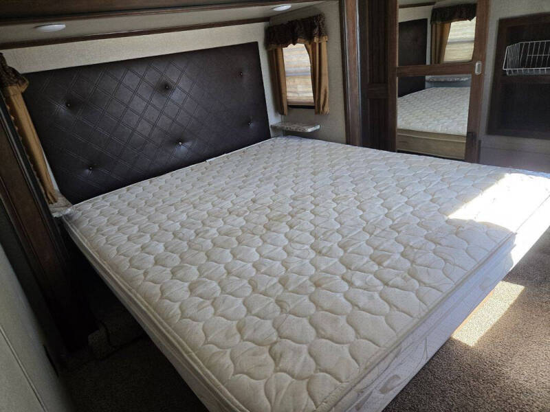 2016 Keystone RV Montana