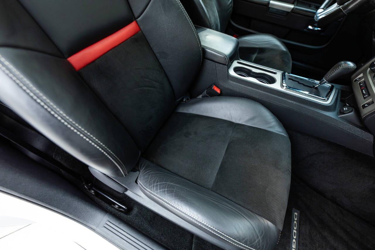 2012 Dodge Challenger 138