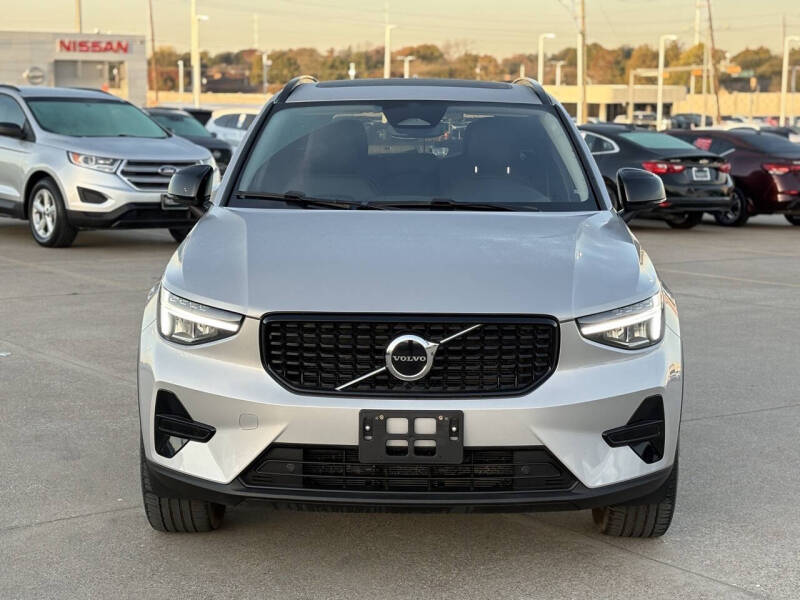 2024 Volvo XC40