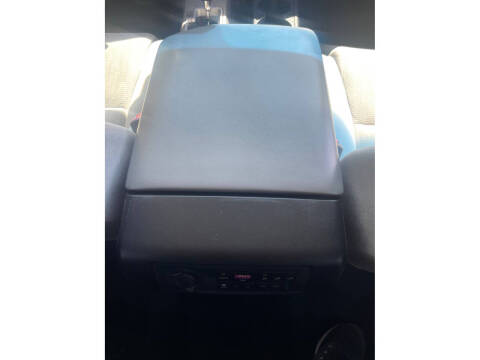 2016 Toyota Sequoia SR5