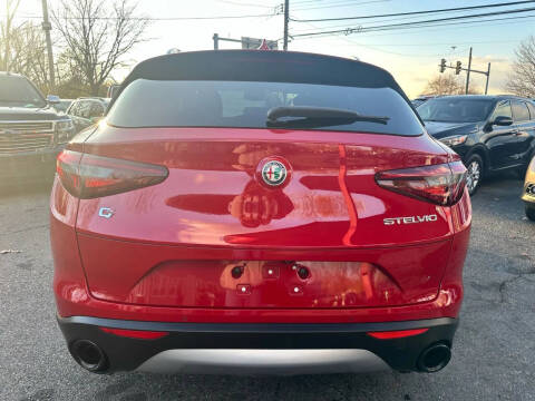 2018 Alfa Romeo Stelvio Ti