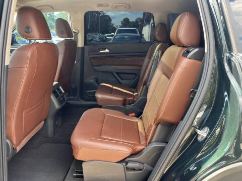 2022 Volkswagen Atlas V6 SE