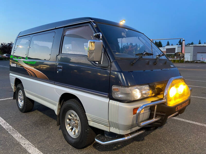 1994 Mitsubishi Delica L300 for sale at JDM Car & Motorcycle LLC in Shoreline WA