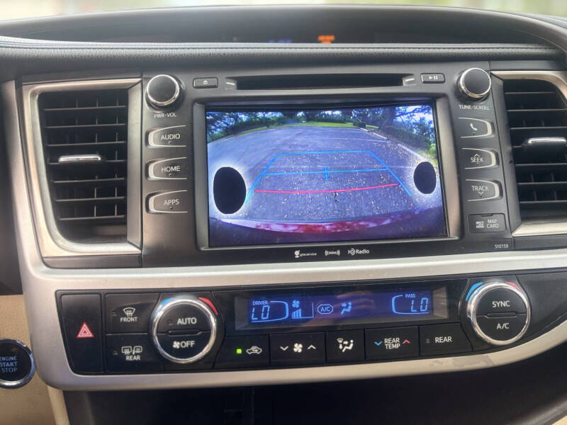 2016 Toyota Highlander XLE