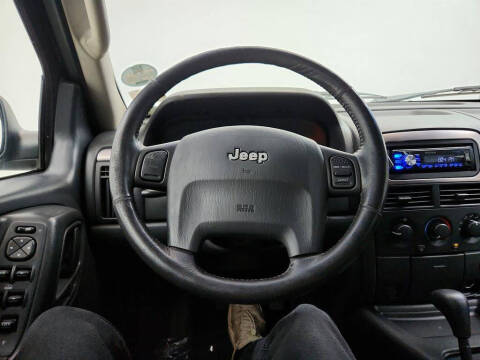 2002 Jeep Grand Cherokee Sport