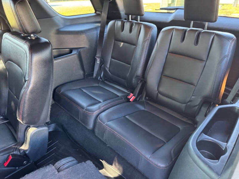 2019 Ford Explorer Sport