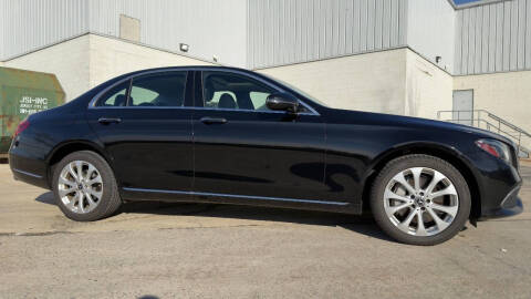 2017 Mercedes-Benz E-Class E 300 4MATIC