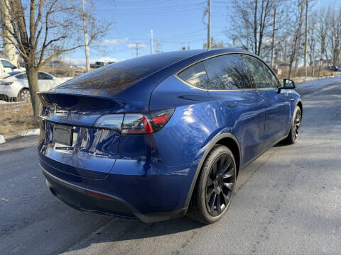 2023 Tesla Model Y Long Range