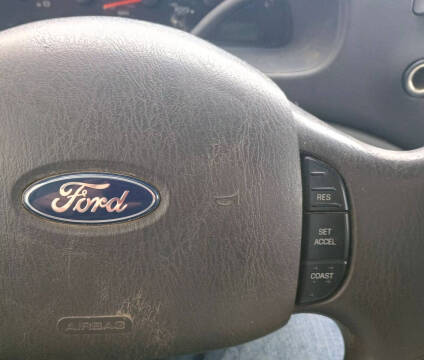 2006 Ford E-Series E-350 SD