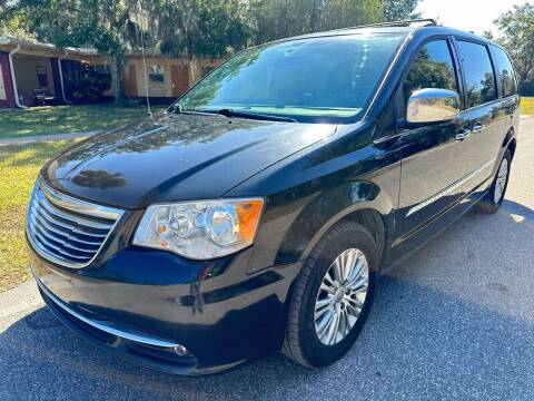 2015 Chrysler Town and Country for sale at Legacy Auto Sales in Orlando FL