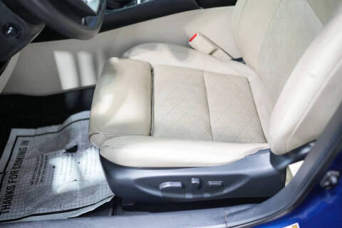 2017 Nissan Maxima Platinum