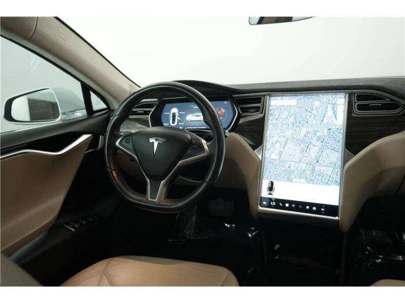 2016 Tesla Model S