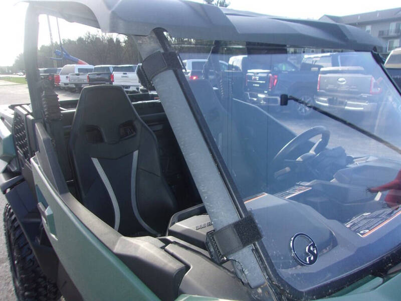 2024 Can-Am Commander