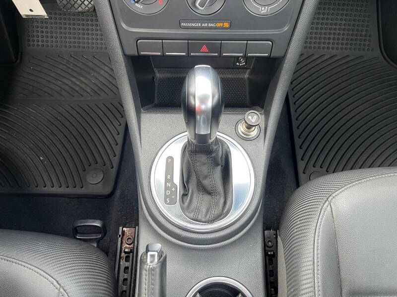 2012 Volkswagen Beetle