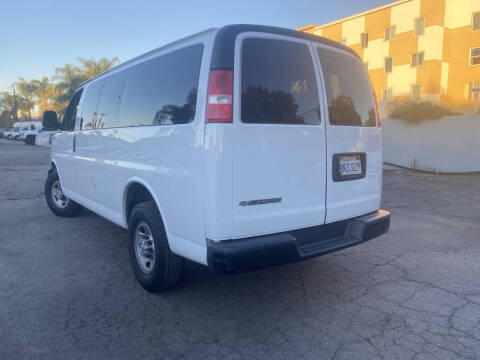 2019 Chevrolet Express LS 2500