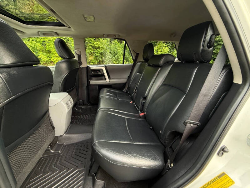 2013 Toyota 4Runner SR5