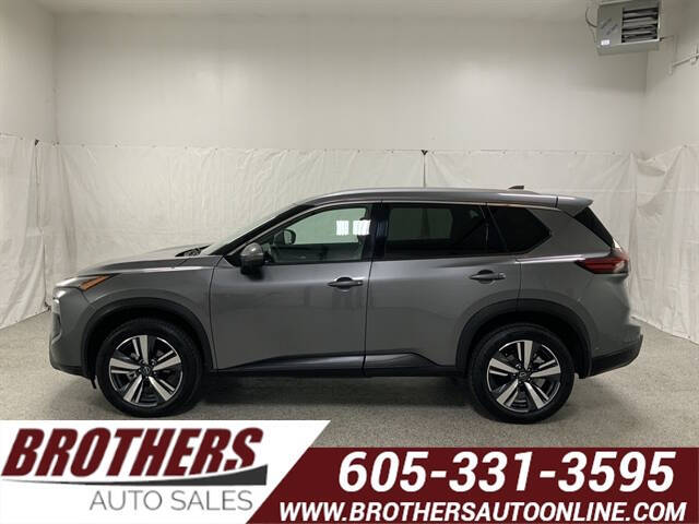 2024 Nissan Rogue SL