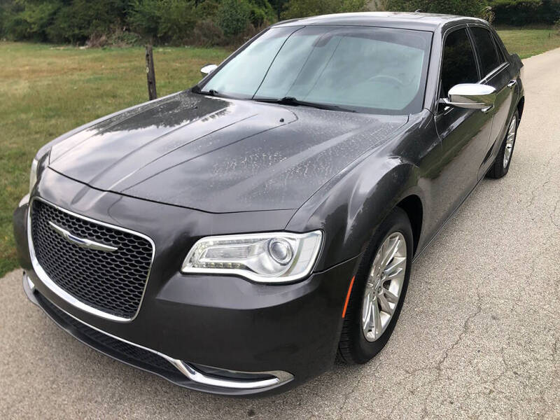 2017 Chrysler 300 C