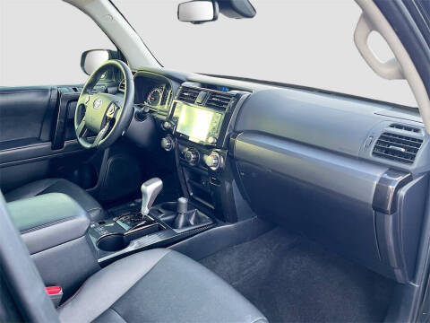 2022 Toyota 4Runner TRD Off-Road Premium