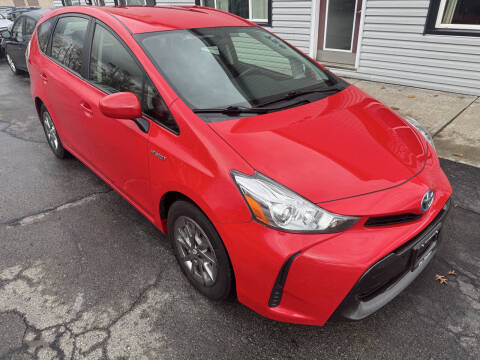 2016 Toyota Prius v Two