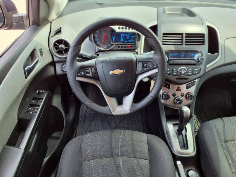 2015 Chevrolet Sonic LT Auto
