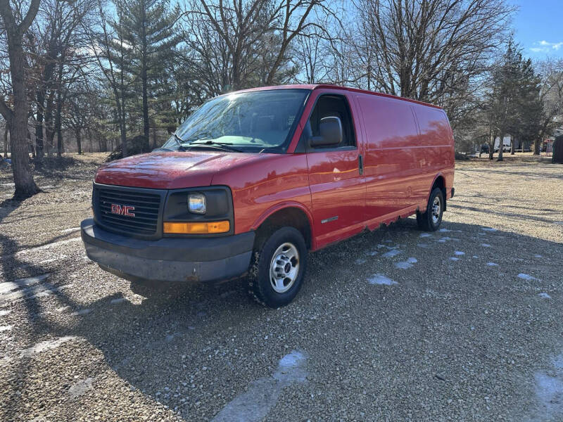 2005 GMC Savana for sale at Oakdale Auto Sales in Lakeland MN