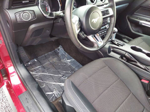 2017 Ford Mustang V6