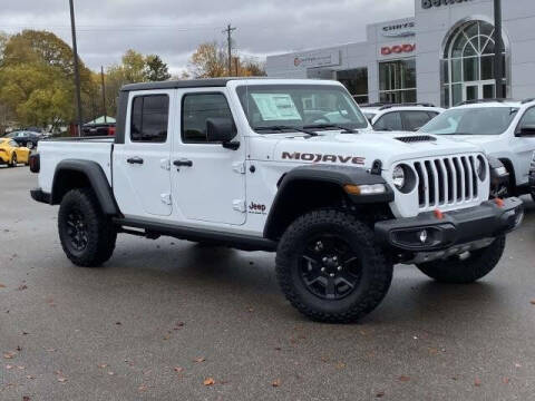 2023 Jeep Gladiator for sale at Betten Baker Chrysler Dodge Jeep Ram in Lowell MI