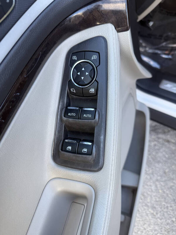 2012 Ford Explorer Limited