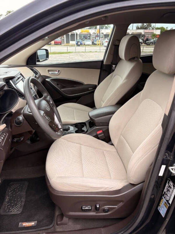 2017 Hyundai Santa Fe Sport 2.4L